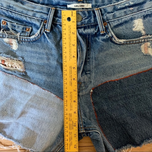 GRLFRND Jourdan Patch Shorts - size 26 - Picture 4 of 9